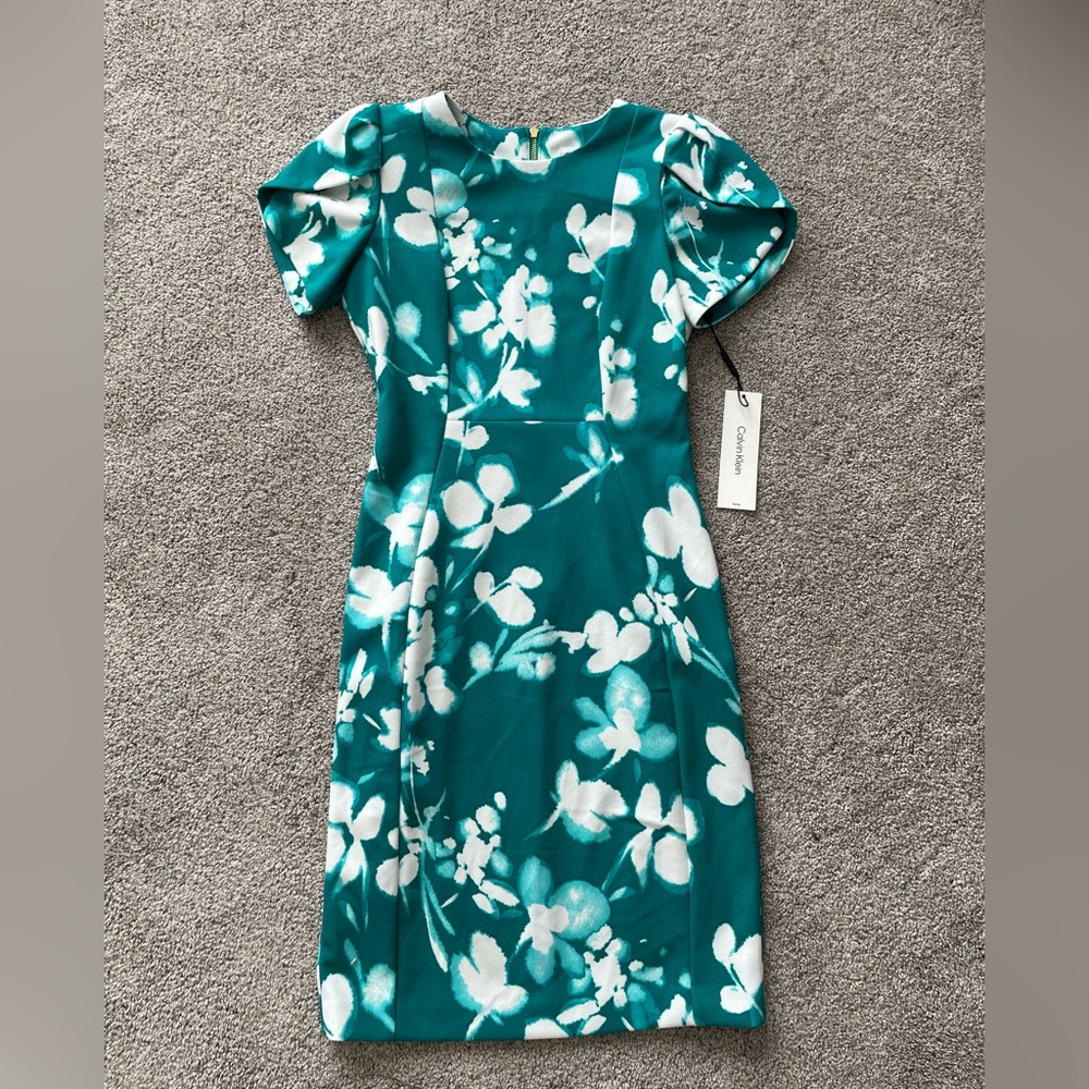 NEW Womens Calvin Klein Teal and White Floral Tulip Sleeve Sheath Dress- Size 4P